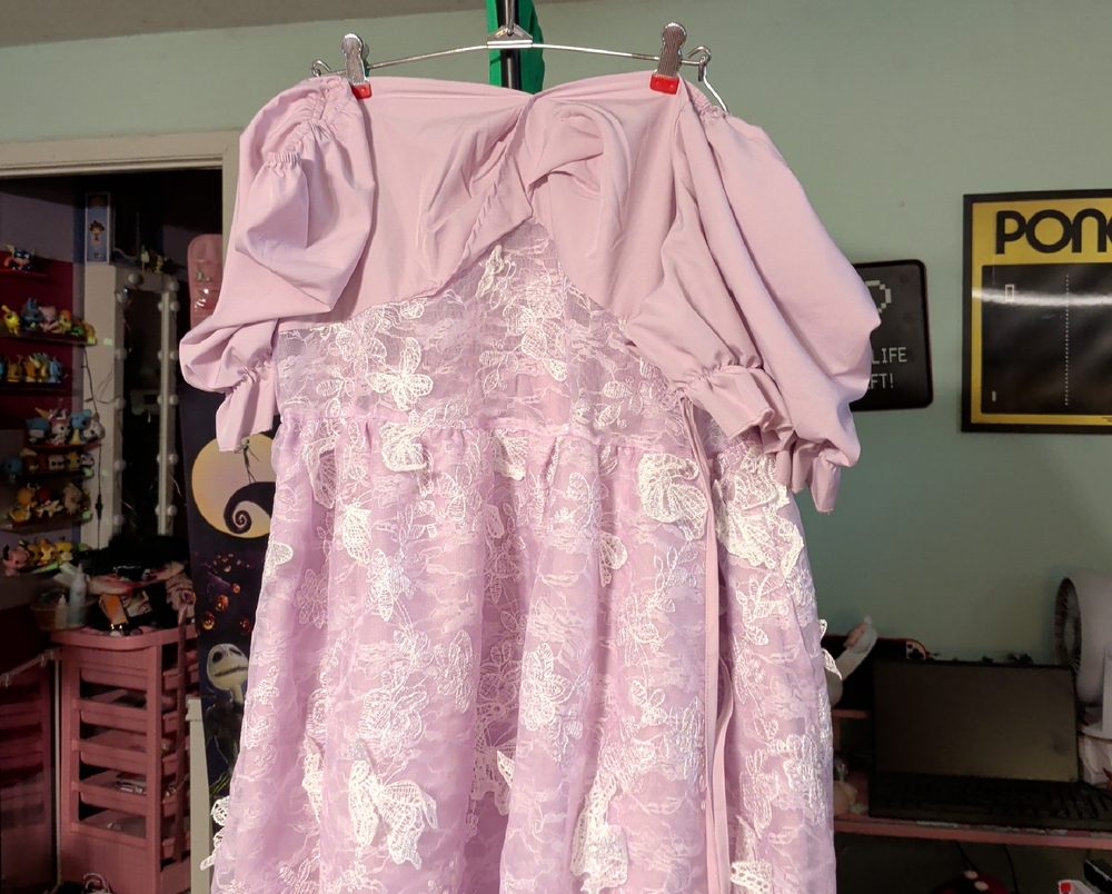 SHEIN Lavender Lace Maxi Dress with Puff Sleeves